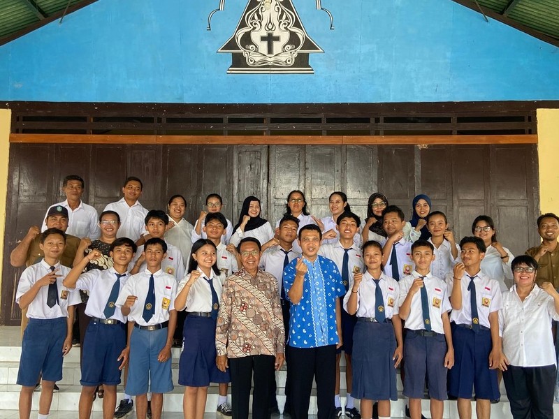 Pengumuman dan Pelepasan siswa dan siswi SMP Kristen YBPK Wonorejo Tahun Ajaran 2024-2025